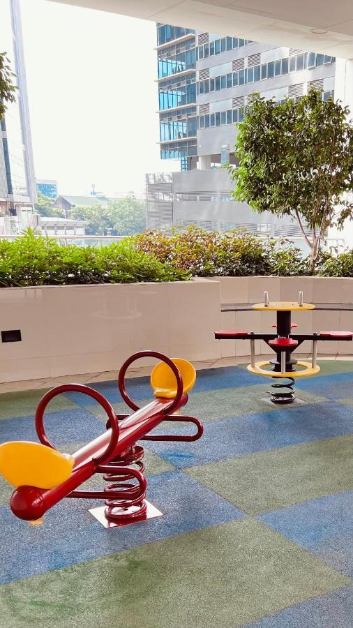 La Palazzo - Across Uptown Mall & Grand Hyatt Bgc Taguig Luaran gambar