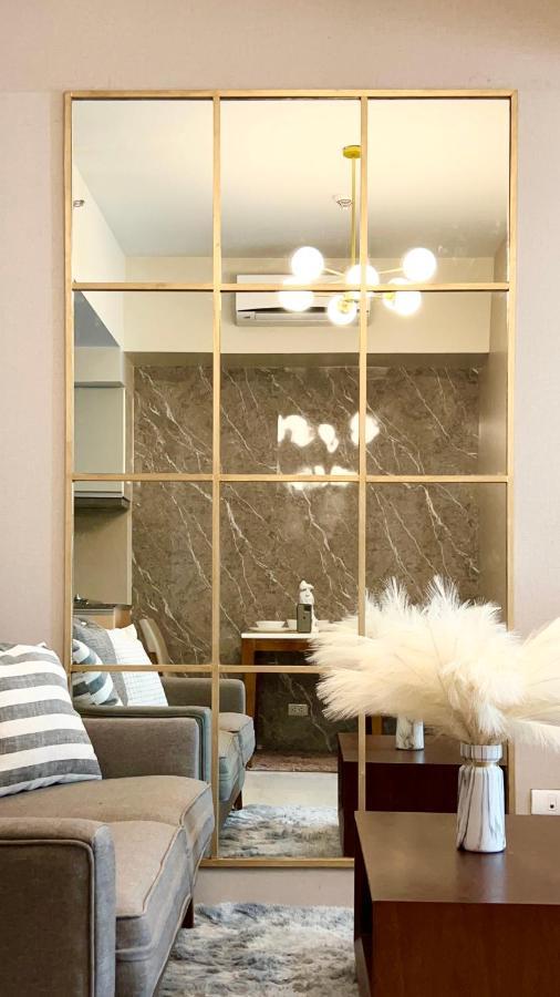 La Palazzo - Across Uptown Mall & Grand Hyatt Bgc Taguig Luaran gambar