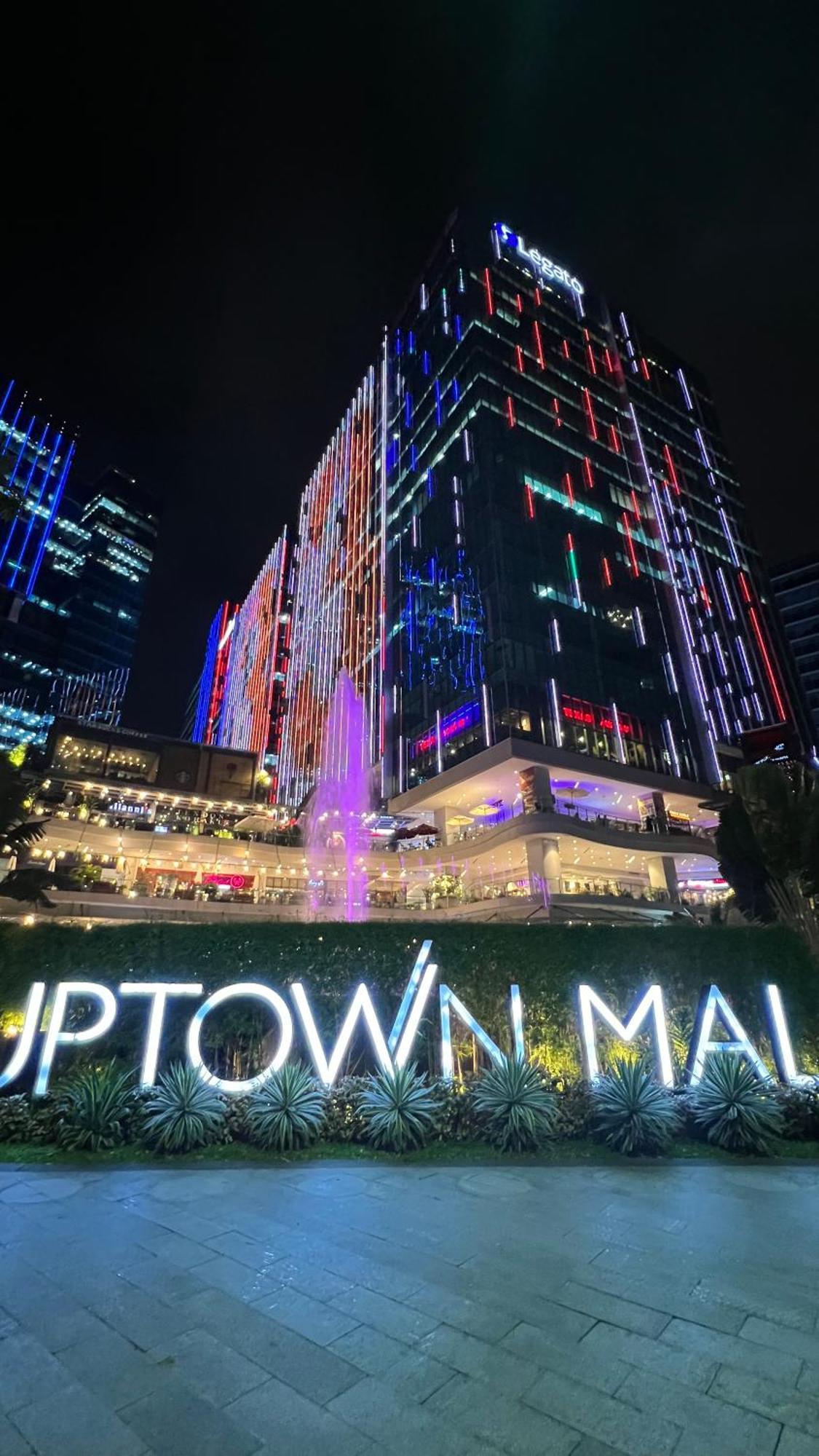 La Palazzo - Across Uptown Mall & Grand Hyatt Bgc Taguig Luaran gambar